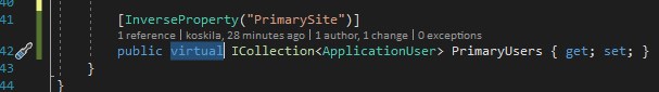 Navigation properties need to always be virtual when using Lazy Loading, so that EF Core can overwrite then with proxies during runtime execution.